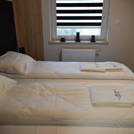Apartamenty Platan Opieszyn 2 Вжесня Экстерьер фото