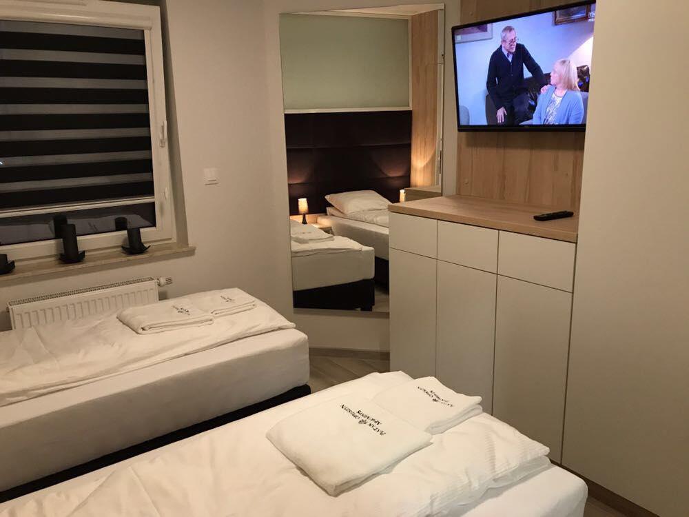 Apartamenty Platan Opieszyn 2 Вжесня Экстерьер фото