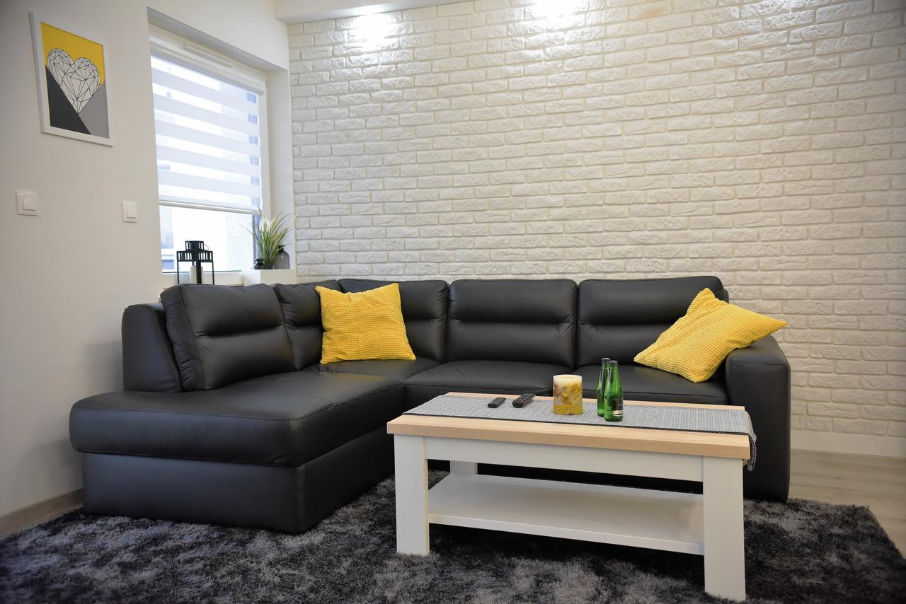 Apartamenty Platan Opieszyn 2 Вжесня Экстерьер фото