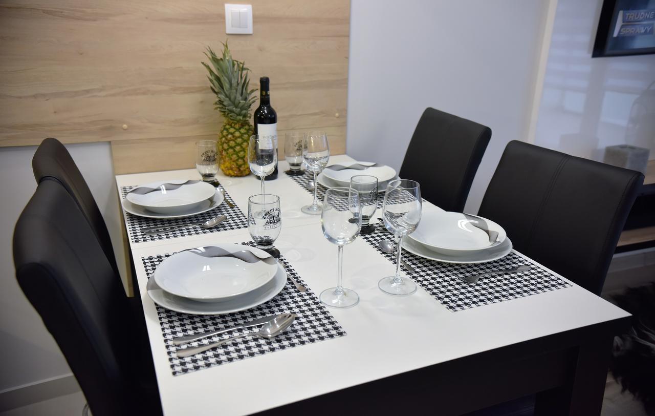 Apartamenty Platan Opieszyn 2 Вжесня Экстерьер фото