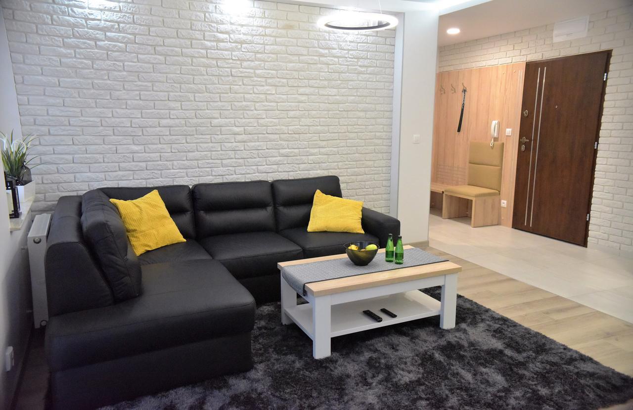 Apartamenty Platan Opieszyn 2 Вжесня Экстерьер фото